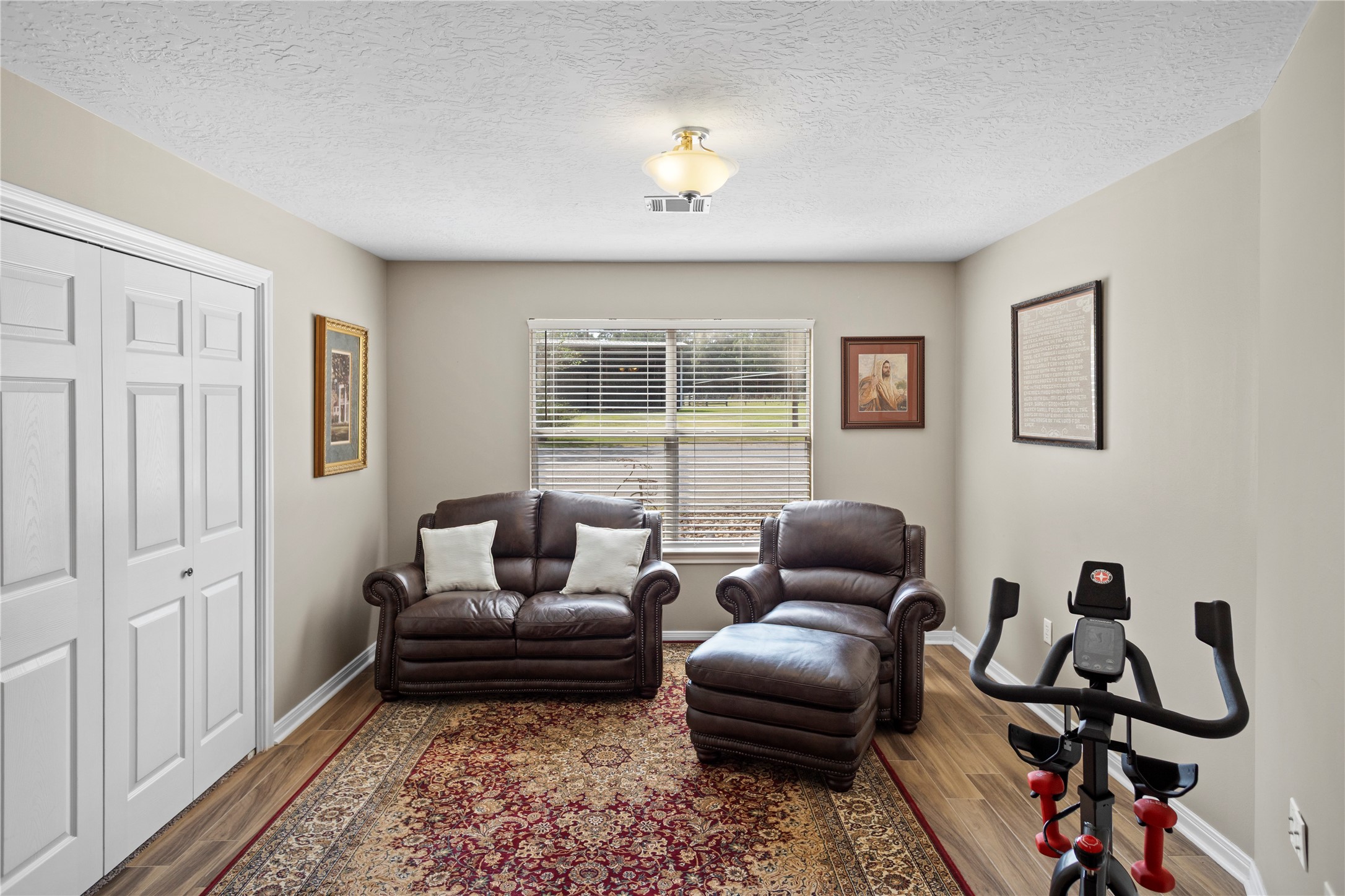 7875 Willys Road New Waverly, TX 77358 - Photo 19 of 45 a living room with furniture and a window