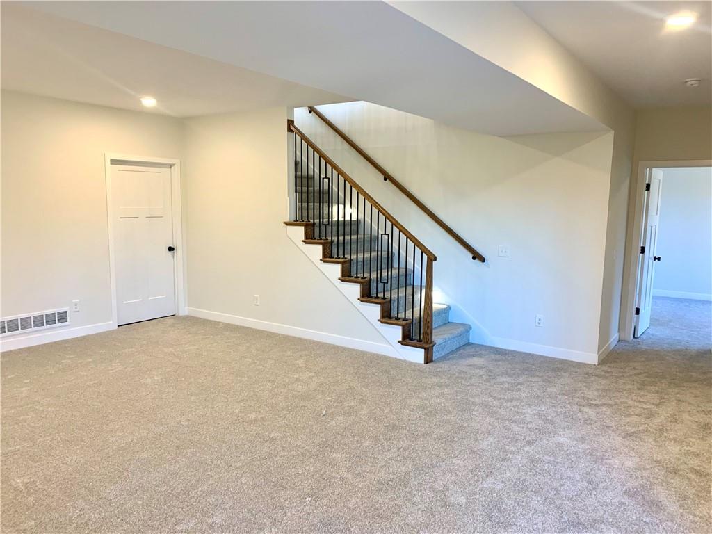 2701 Meadow Ridge Drive St. Joseph, MO 64504 - Photo 31 of 46