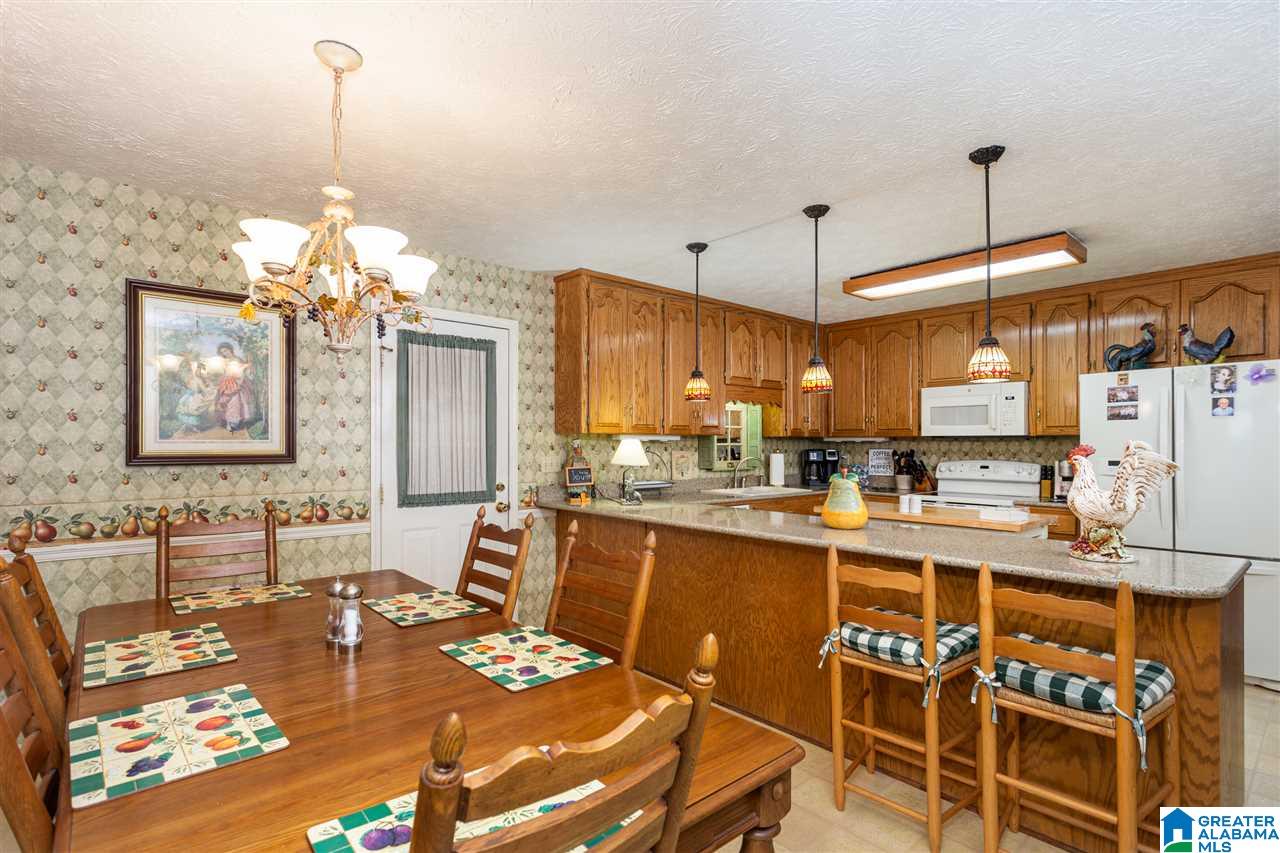 401 Shamrock Road Anniston, AL 36207 - Photo 10 of 46