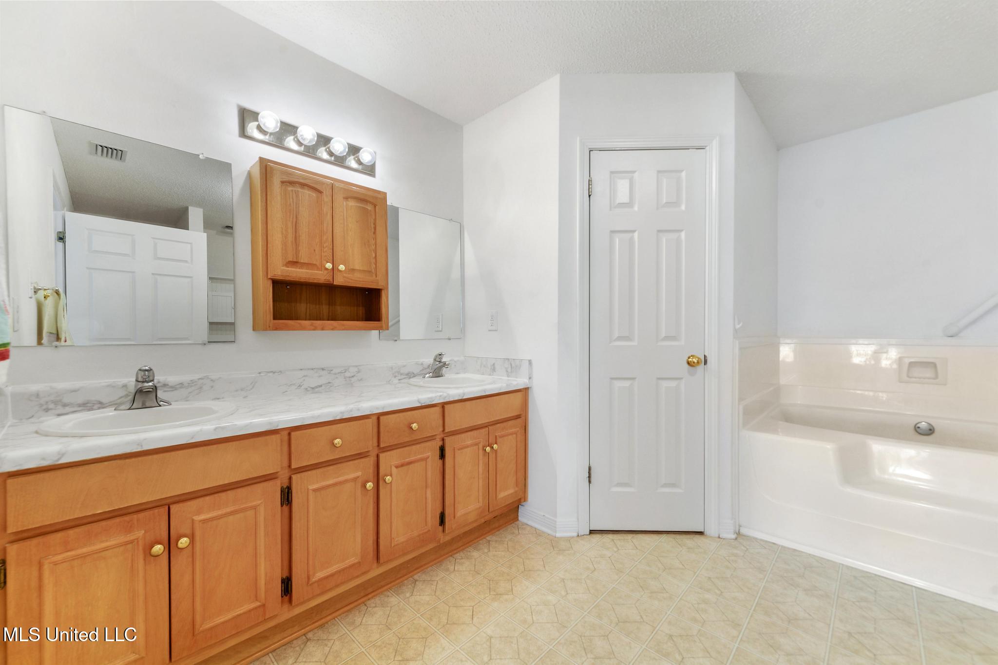 6201 Lum Reeves Road Lucedale, MS 39452 - Photo 14 of 24 014