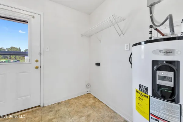 $249,000 | 6201 Lum Reeves Road, Lucedale, MS 39452