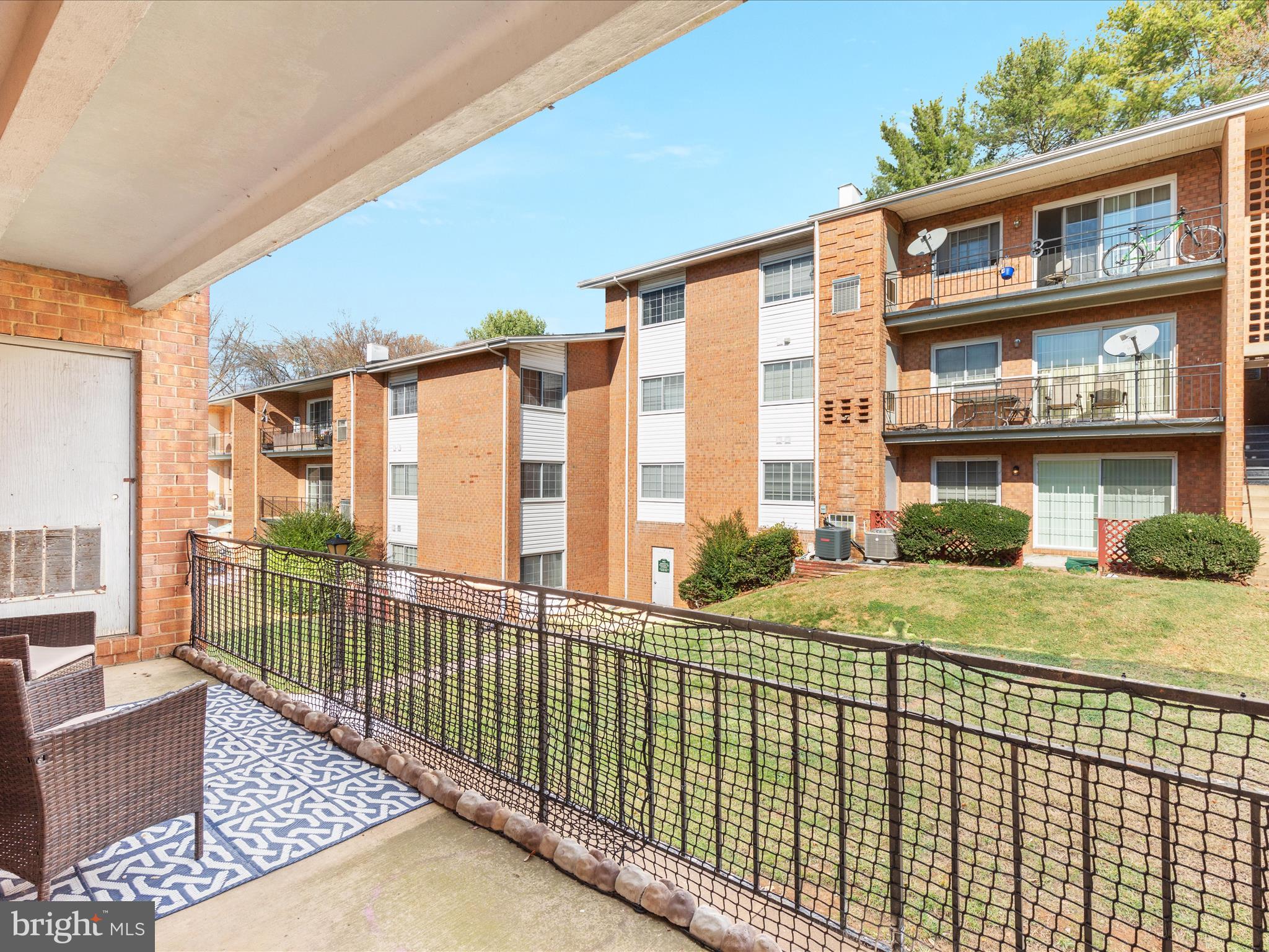 631 Waterloo Road, Unit 122 Warrenton, VA 20186 - Photo 25 of 30 2E6A6216_635 Waterloo Rd _122 - Absolute Altitude