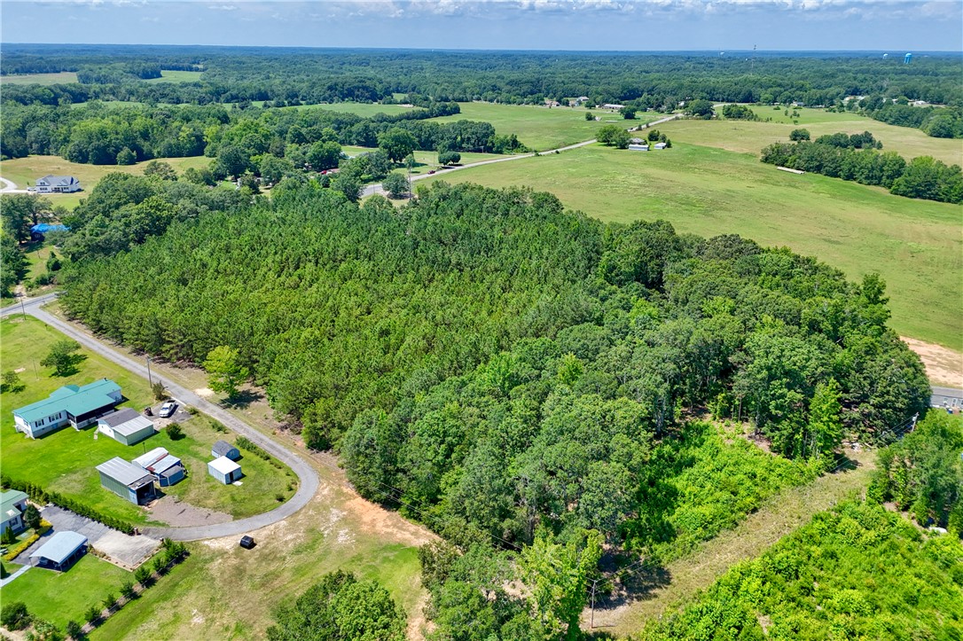 1024 Tornado Road Honea Path, SC 29654 - Photo 37 of 48