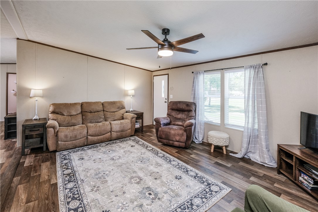 1024 Tornado Road Honea Path, SC 29654 - Photo 5 of 48