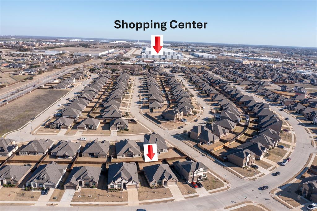312 Eagle Ridge Road Forney, TX 75126 - Photo 26 of 39 an aerial view of multiple house
