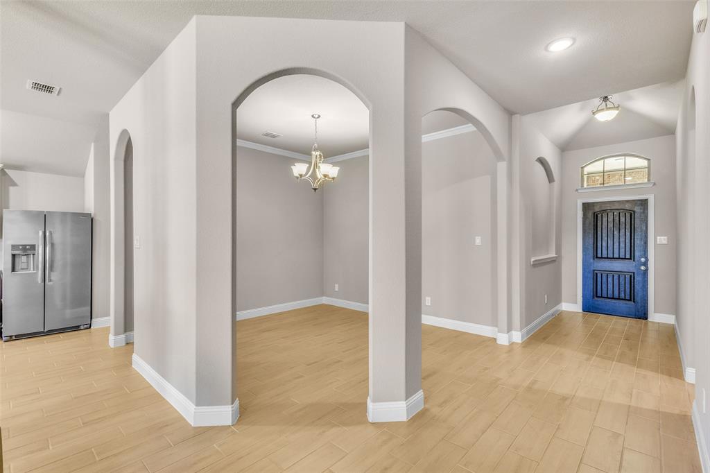 312 Eagle Ridge Road Forney, TX 75126 - Photo 4 of 39