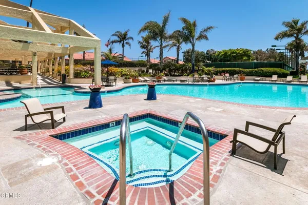 $974,888 | 2277 Martinique Lane, Oxnard, CA 93035