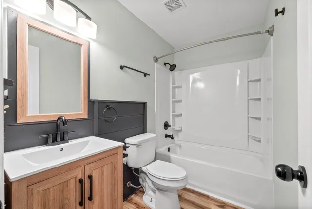 $1,275 | 514 Gainey Drive, Oak Grove, KY 42262