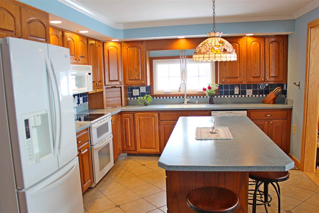 695 Dewey Road Salisbury, VT 05769 - Photo 6 of 21