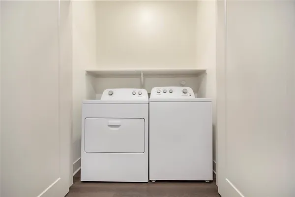 $4,332 | 5613 Belmont Avenue, Unit 238, Dallas, TX 75206
