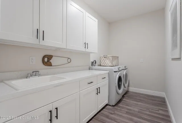 a picture of floor plan