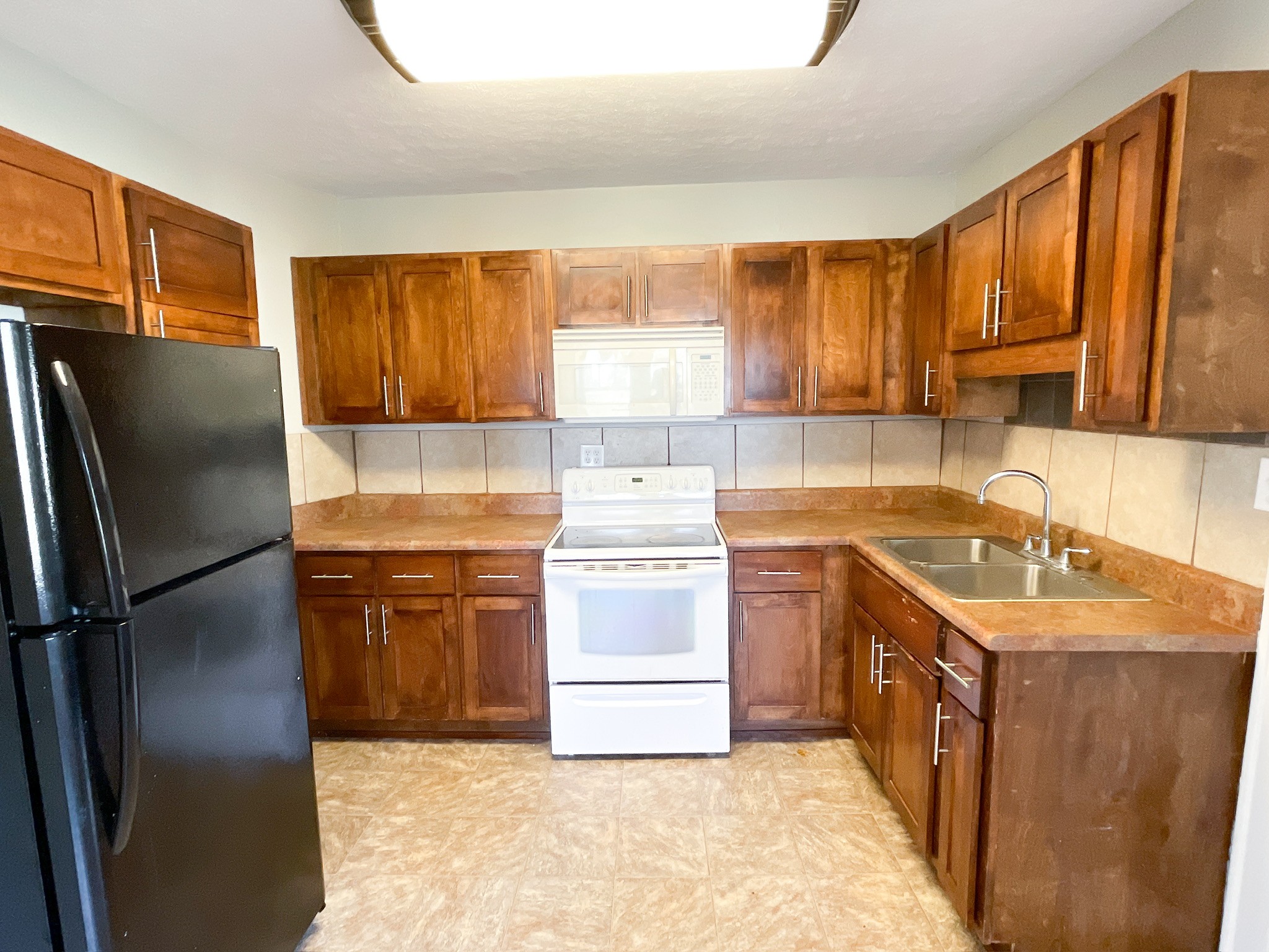 127 Cole's Ferry Road Gallatin, TN 37066 - Photo 1 of 20 Gallery Image 1