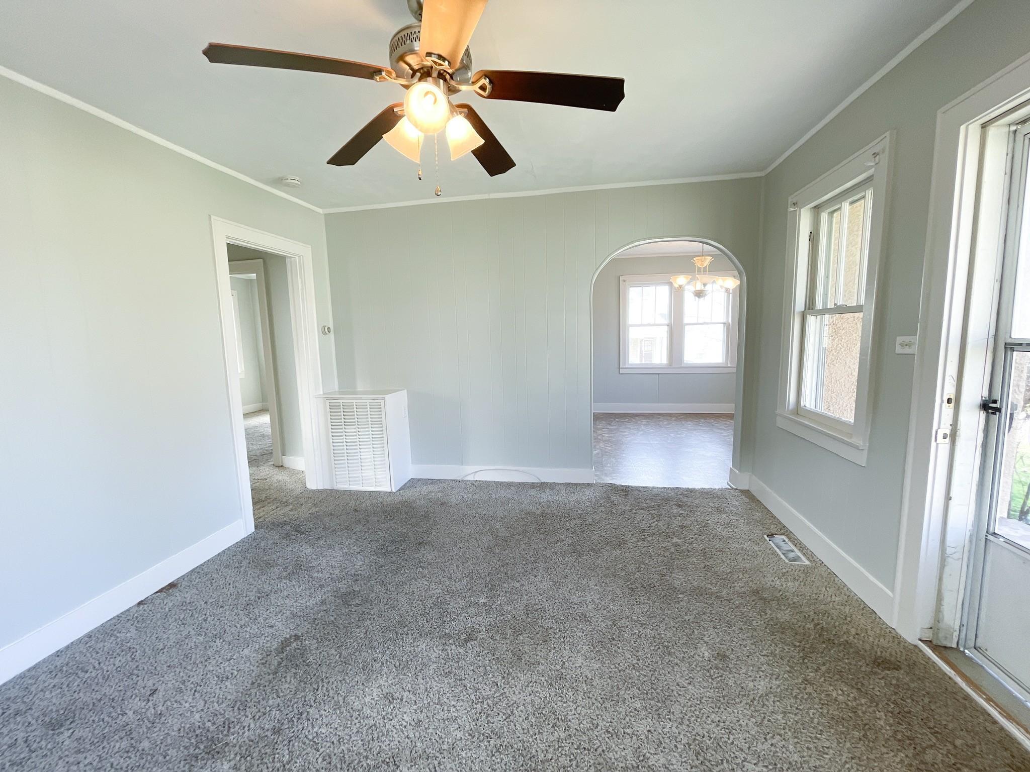 127 Cole's Ferry Road Gallatin, TN 37066 - Photo 2 of 20 Gallery Image 2