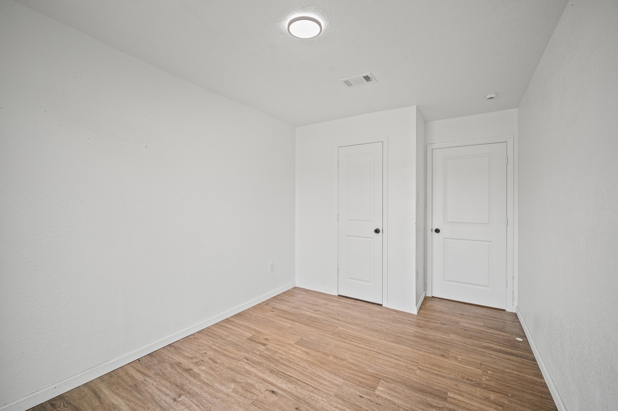 12939 Segrest Drive Houston, TX 77047 - Photo 12 of 19