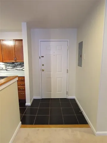 $369,900 | 2 School Street, Unit 311, Lincoln, RI 02802