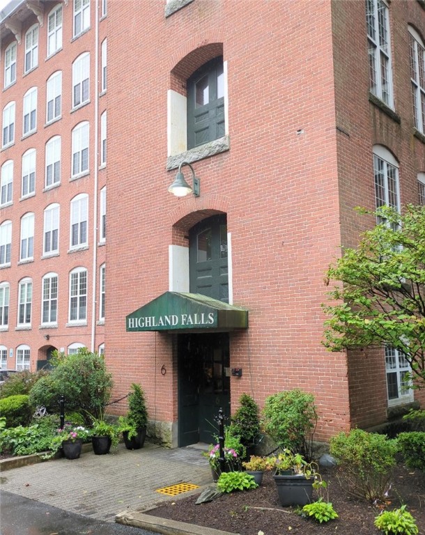 2 School Street, Unit 311 Lincoln, RI 02802 - Photo 2 of 23