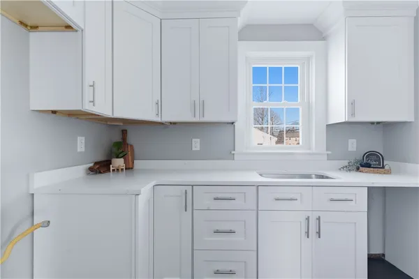 $449,900 | 220 Vincent Avenue, East Providence, RI 02914