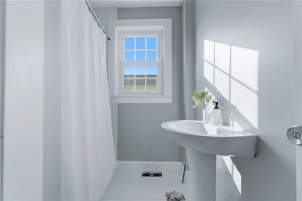 $449,900 | 220 Vincent Avenue, East Providence, RI 02914