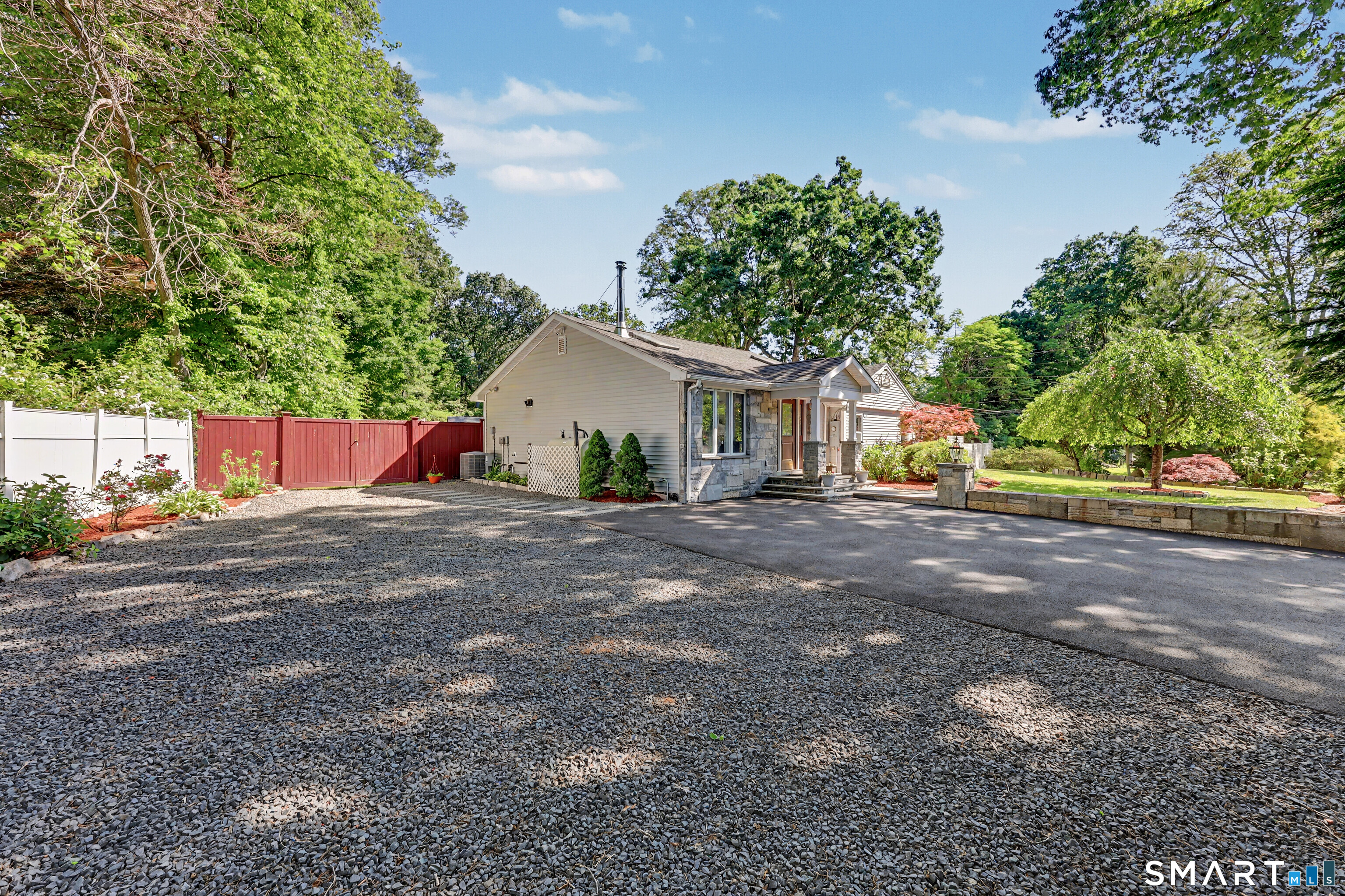5 Caddy Road Norwalk, CT 06851 - Photo 33 of 36