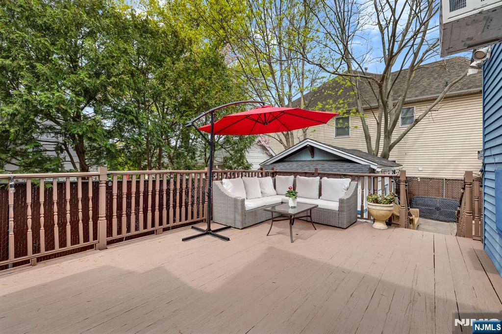 60 Vanderburgh Avenue Rutherford, NJ 07070 - Photo 46 of 50