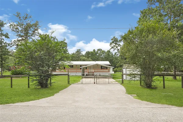 $260,000 | 31119 Green Tree Road, Magnolia, TX 77354