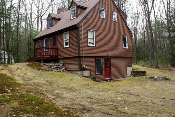 19 Weatherwood Road Shutesbury, MA 01002 - Photo 4 of 21
