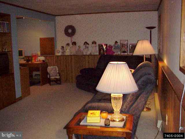 2153 Croyden Road York, PA 17408 - Photo 8 of 9 Gallery Image 8