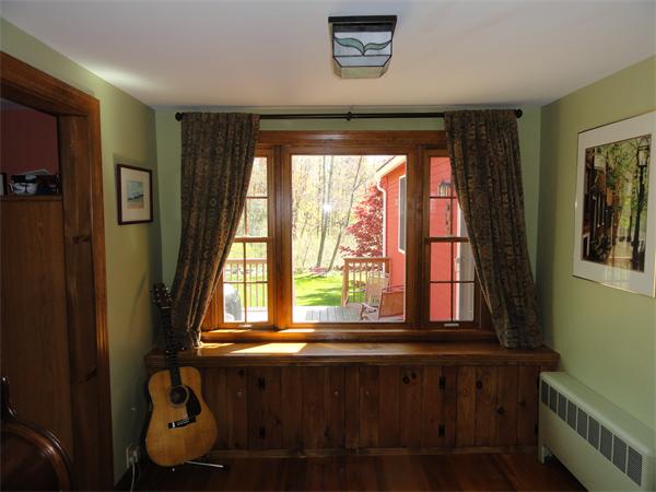46 Glenwood Road Rutland, MA 01543 - Photo 15 of 27