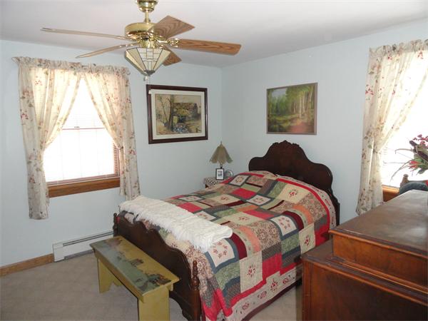 46 Glenwood Road Rutland, MA 01543 - Photo 21 of 27