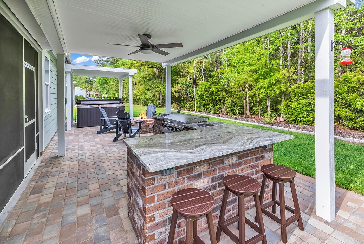 122 Caroline Court Murrells Inlet, SC 29576 - Photo 16 of 48