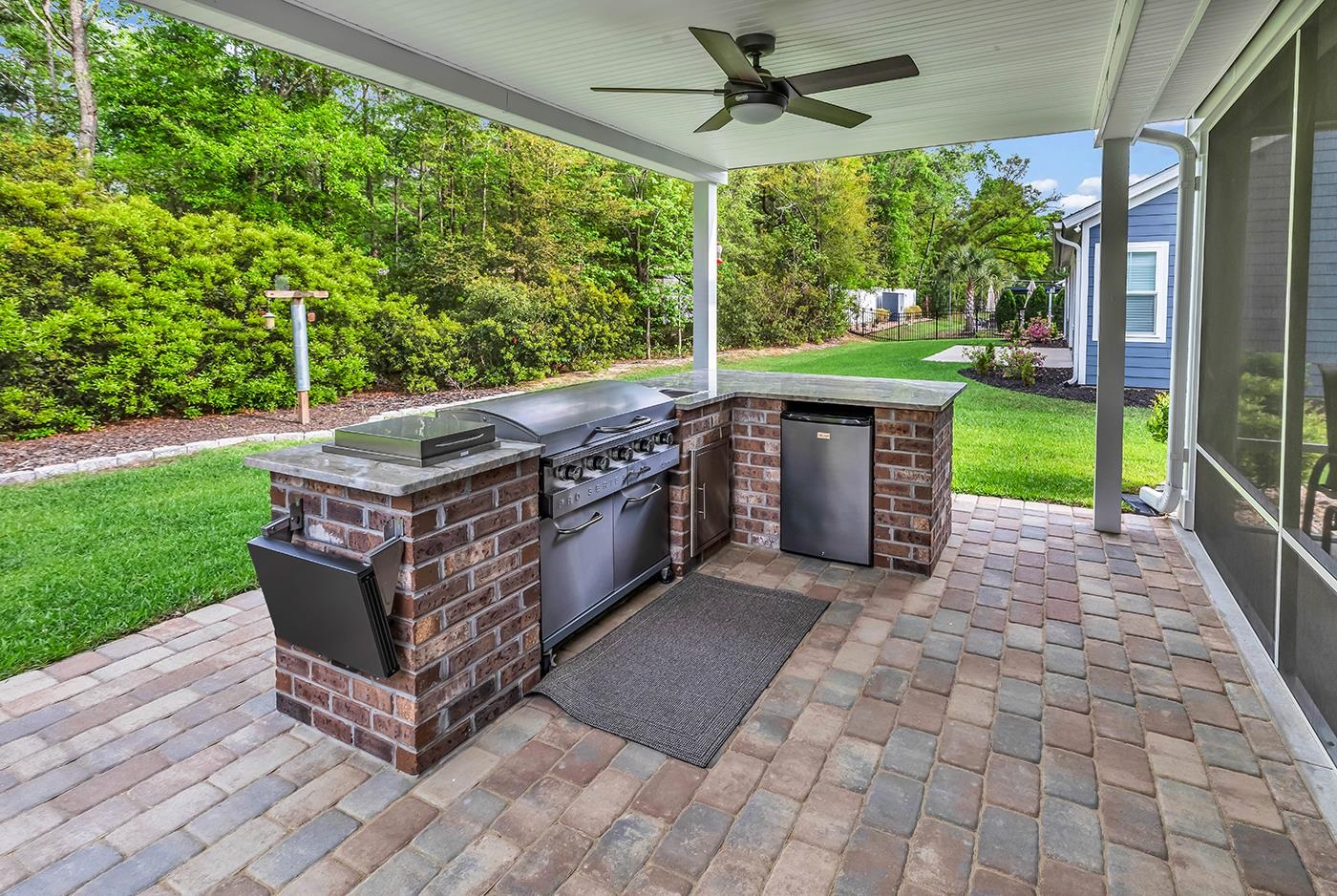 122 Caroline Court Murrells Inlet, SC 29576 - Photo 17 of 48