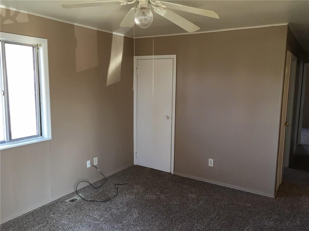 1914 Clay Street Springfield, OH 45505 - Photo 2 of 9