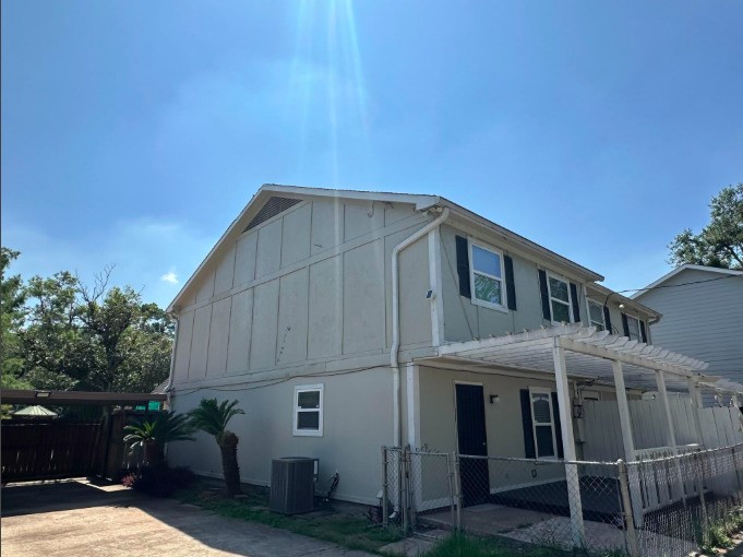 9202 Campbell Road Houston, TX 77080 - Photo 4 of 17