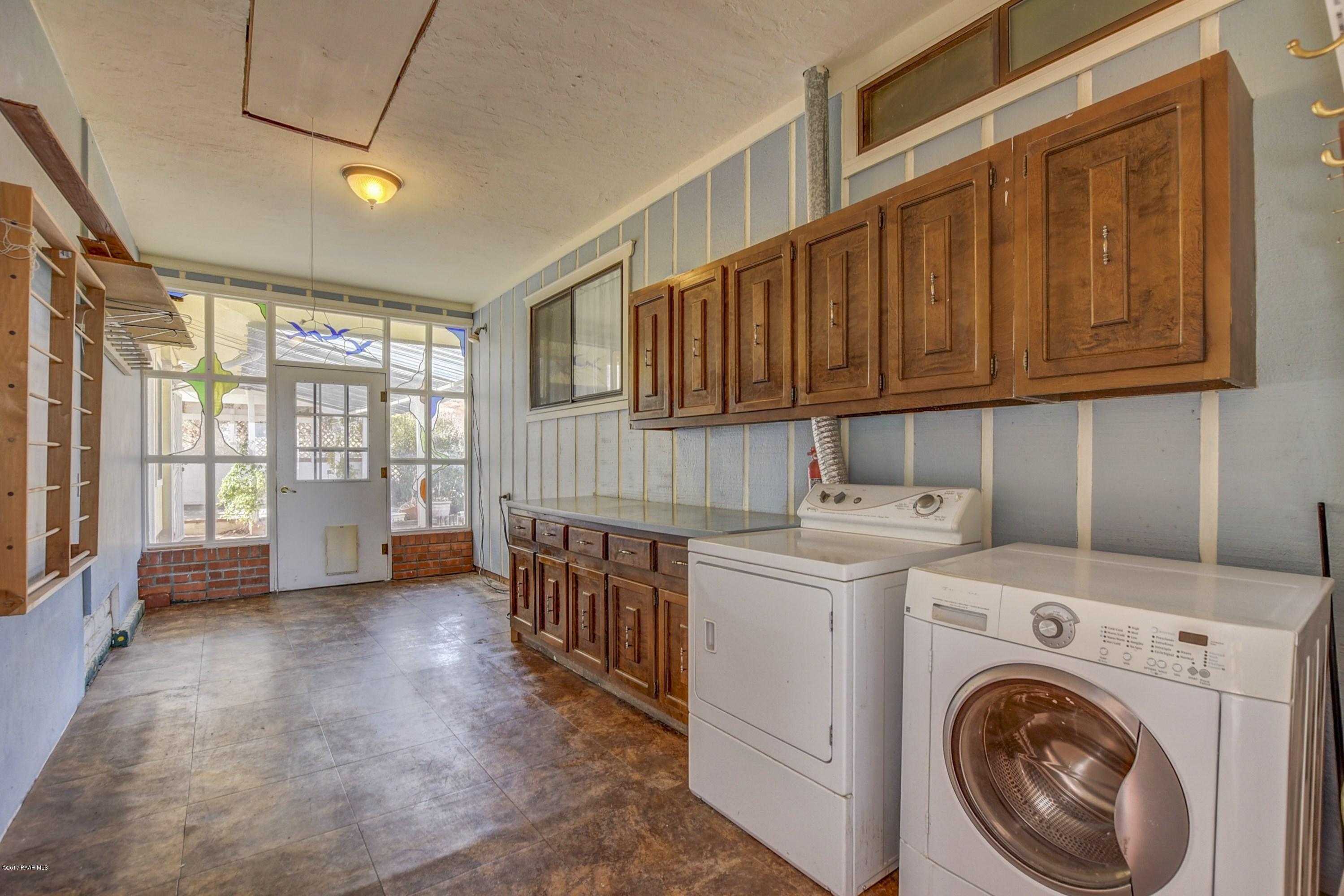 2356 West Bridle Path Road Prescott, AZ 86305 - Photo 26 of 33 Oversized Utility/W&D convey