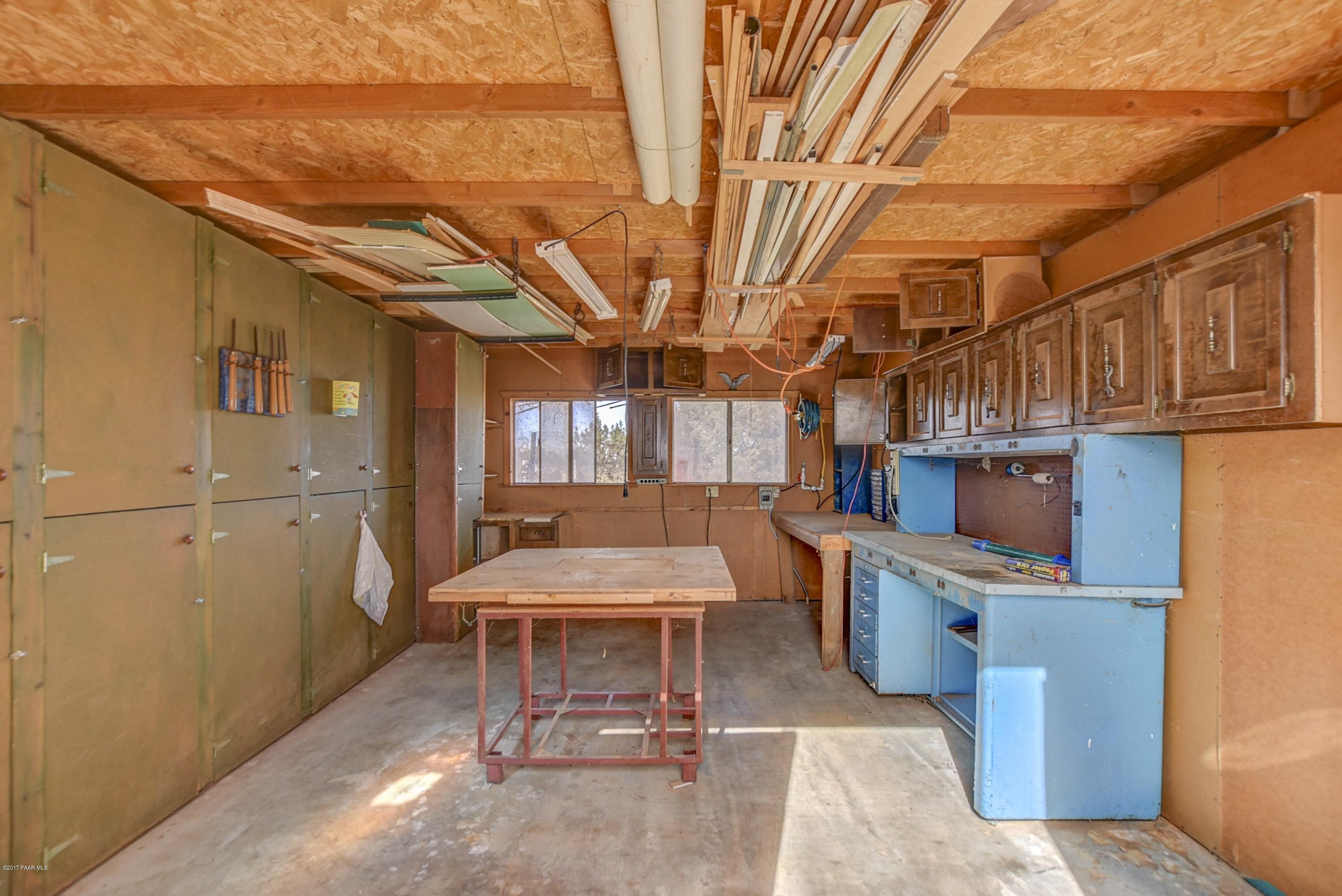 2356 West Bridle Path Road Prescott, AZ 86305 - Photo 28 of 33 Workshop/Barn