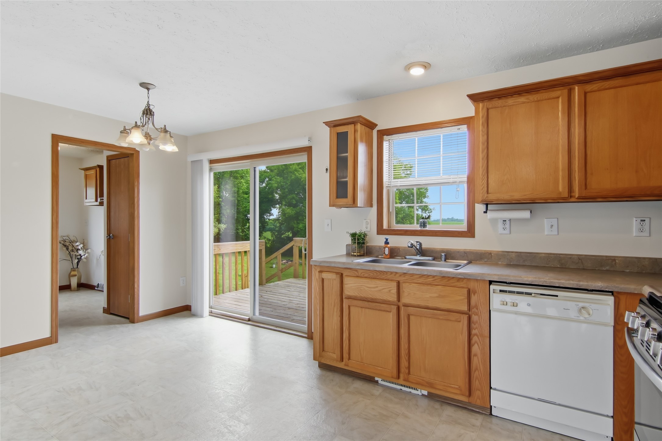 2433 15 1/4 Avenue Rice Lake, WI 54868 - Photo 13 of 38