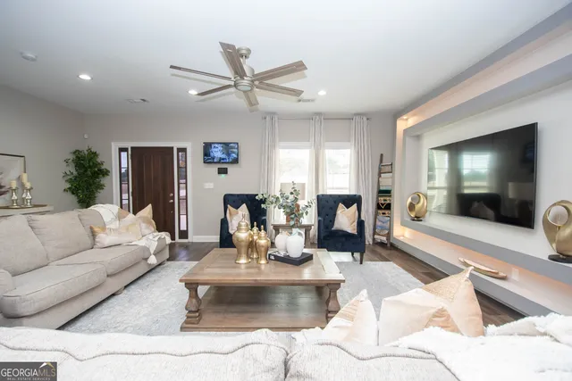 $535,000 | 266 Glass Bridge Road, LaGrange, GA 30240