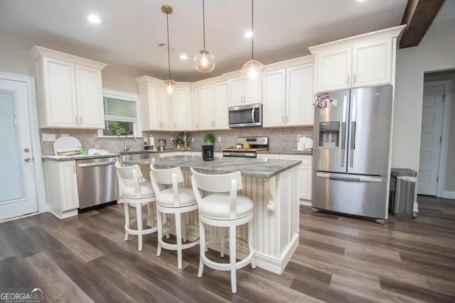 $535,000 | 266 Glass Bridge Road, LaGrange, GA 30240