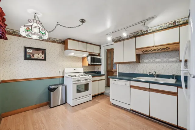 $189,000 | 322 South Harris Road, Ypsilanti, MI 48198