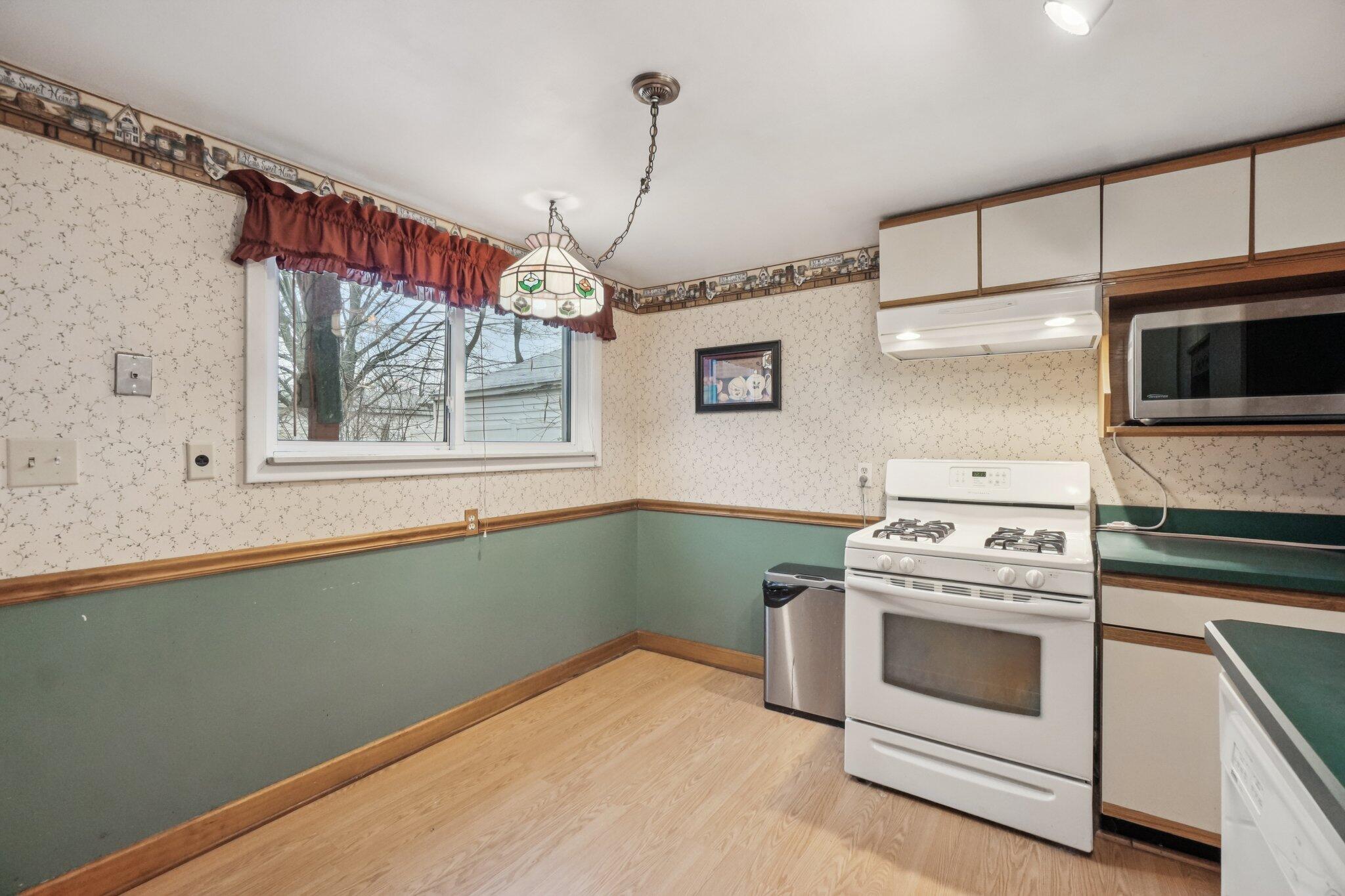 322 South Harris Road Ypsilanti, MI 48198 - Photo 15 of 44 10-web-or-mls-S Harris Rd-S1501-010