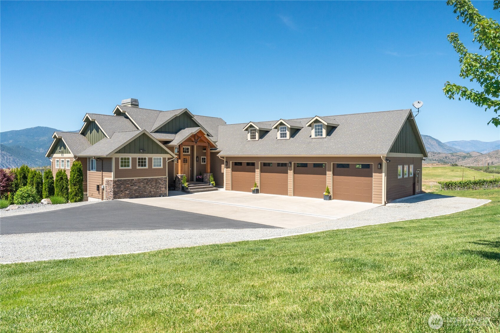 653 Lakayuse Road Manson, WA 98831 - Photo 3 of 40 Gallery Image 3