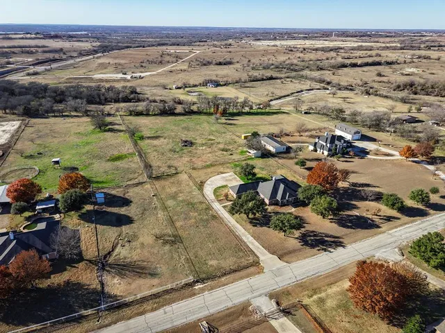 $725,000 | 14617 Meadowland Circle, Newark, TX 76071