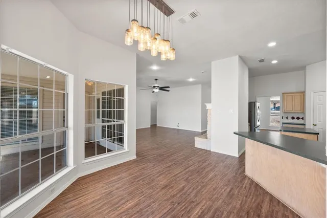 $725,000 | 14617 Meadowland Circle, Newark, TX 76071