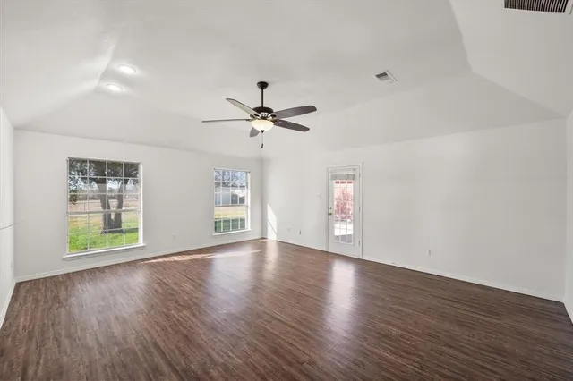 $725,000 | 14617 Meadowland Circle, Newark, TX 76071