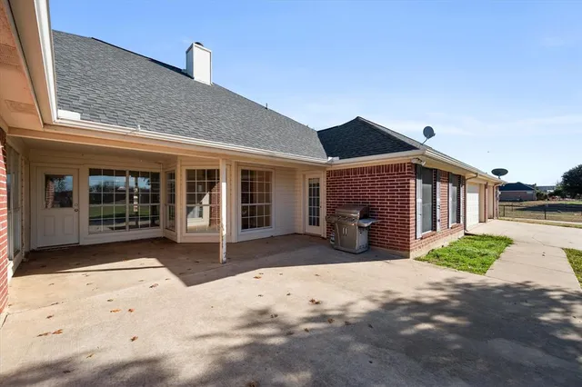 $725,000 | 14617 Meadowland Circle, Newark, TX 76071