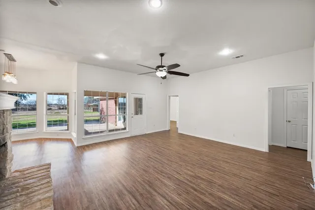 $725,000 | 14617 Meadowland Circle, Newark, TX 76071