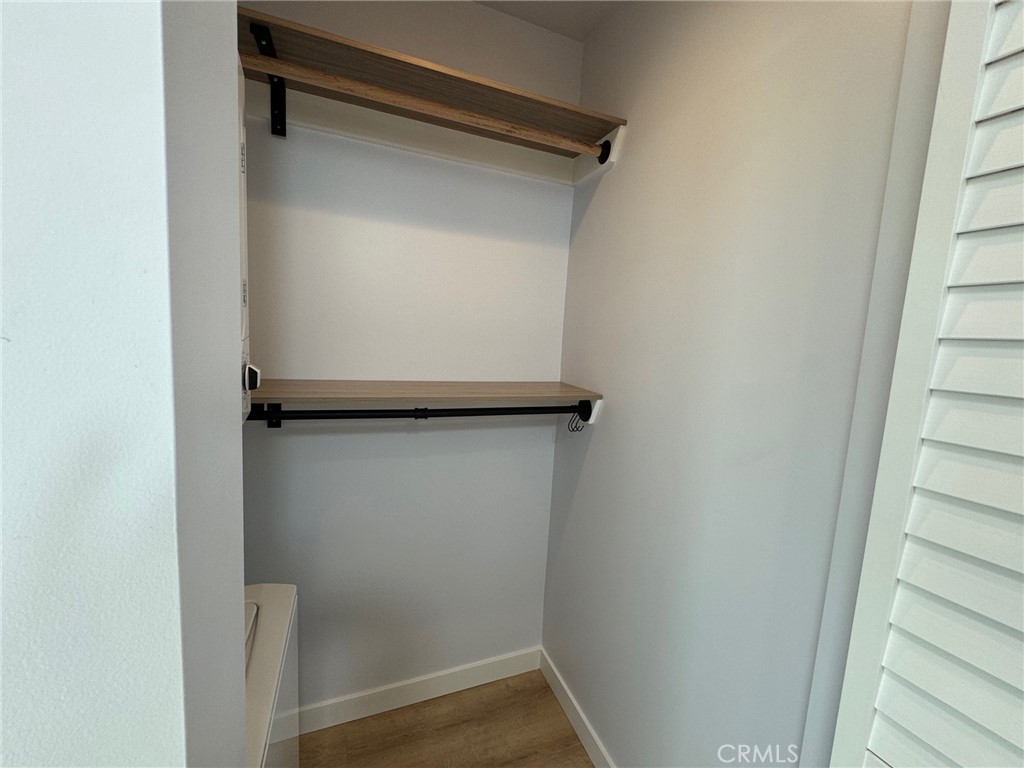 827 Delaware Road, Unit ADU Burbank, CA 91504 - Photo 15 of 20 a view of door