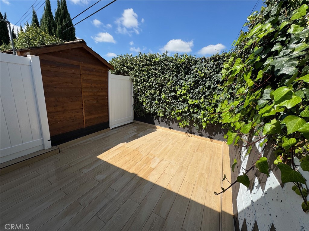 827 Delaware Road, Unit ADU Burbank, CA 91504 - Photo 17 of 20 a view of a wooden door in front of house