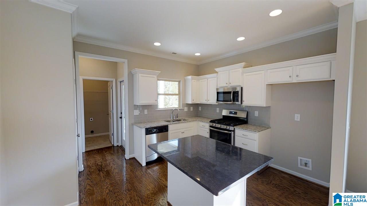 2016 Springfield Drive Chelsea, AL 35043 - Photo 6 of 10