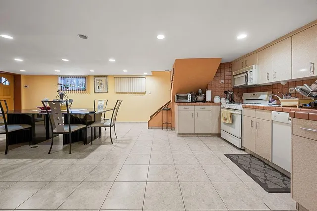 $3,750,000 | 7325 14th Avenue | Bensonhurst